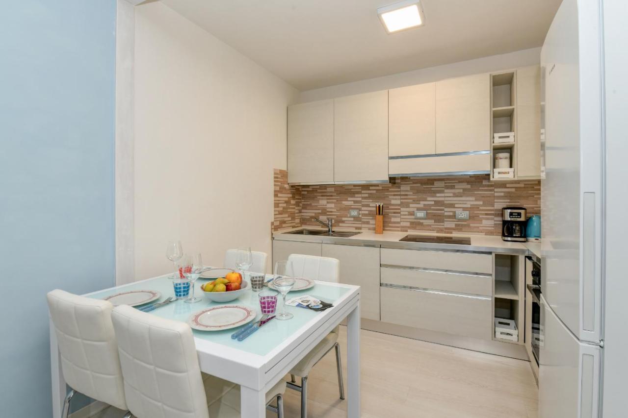 My Desenzano Holiday Apartment Desenzano del Garda Exterior photo