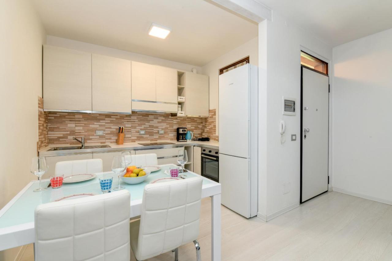 My Desenzano Holiday Apartment Desenzano del Garda Exterior photo